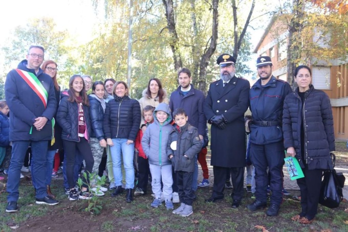 L’albero di Giovanni Falcone crescerà nel giardino della scuola di Robbiano