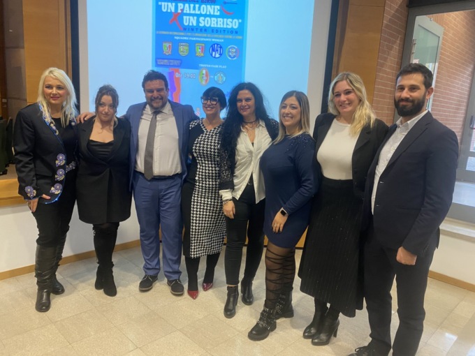 «Diamo un calcio alla violenza»