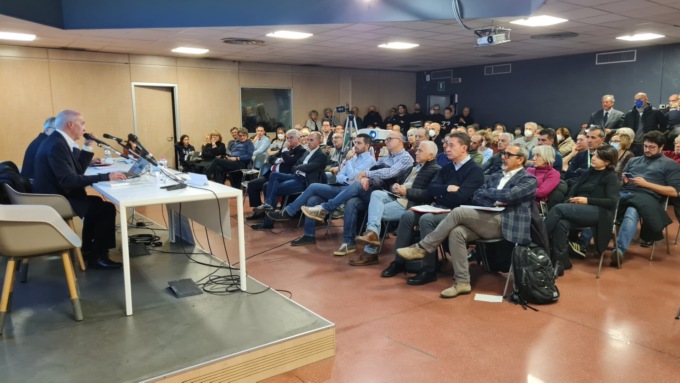 Pedemontana, animi accesi all’incontro pubblico a Vimercate