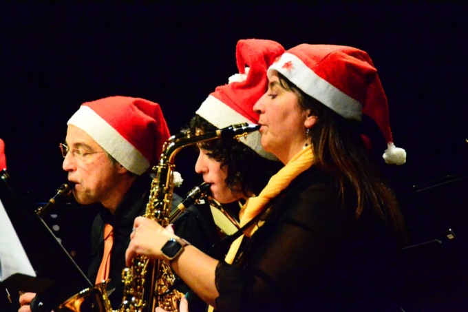 Concerto “doppio” e arrivano anche gli zampognari