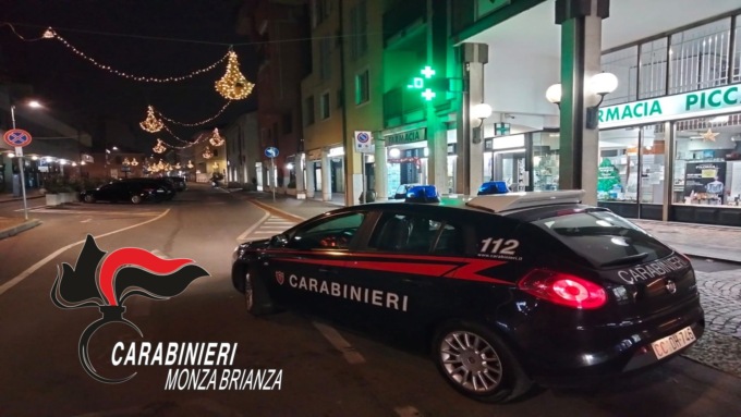 Rapina una farmacia, inchiodato dalle telecamere