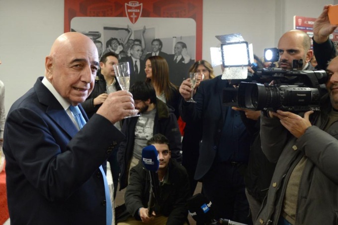 Adriano Galliani brinda per il Monza