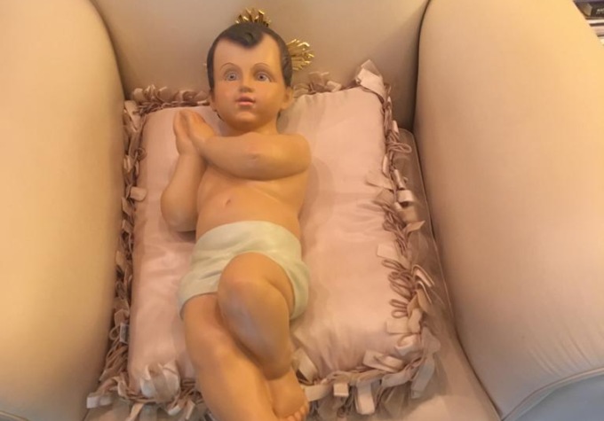 Gesù bambino fermato in dogana perchè sospettato di essere “pericoloso”
