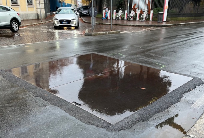 Riparata la voragine in via Prina