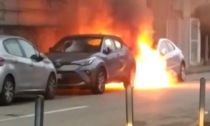 Auto prende fuoco, paura ad Arcore