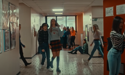 Il video dei Boomdabash girato all’Istituto Gandhi