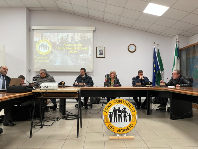 Controllo di vicinato: a lezione con i carabinieri
