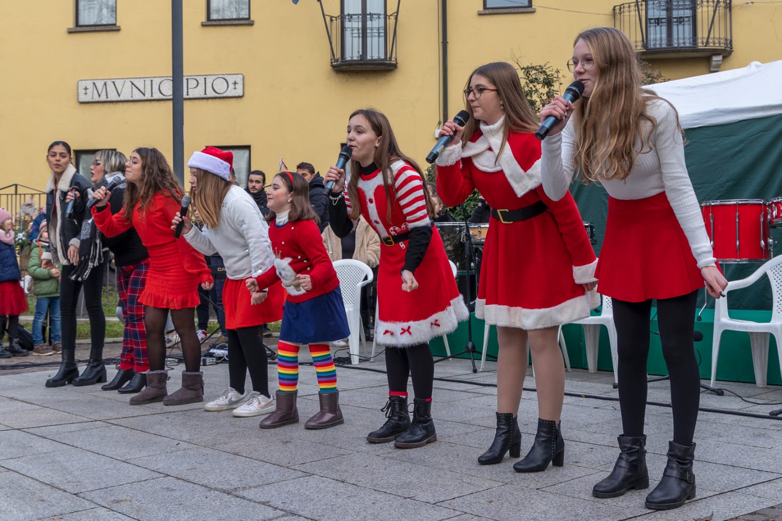 Festa natalizia in piazza a Varedo - Prima Monza