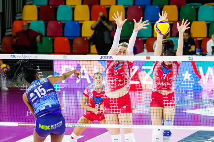 Vero Volley Milano: sotto l’albero di Natale c’è la vittoria contro Firenze