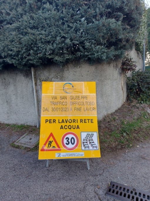 Lavori in via San Giuseppe per il rifacimento dell’acquedotto