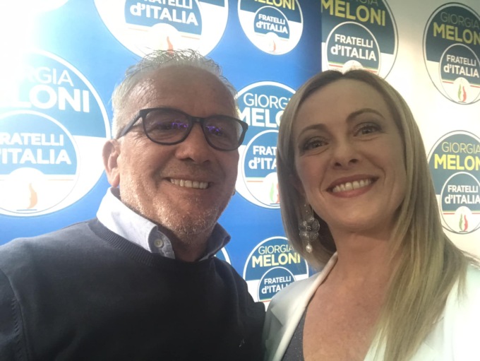 Fratelli d’Italia: ora il partito difende l’ex vicesindaco