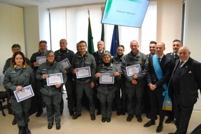 Santo Patrono delle Polizie locali, premiati sette agenti in Provincia 