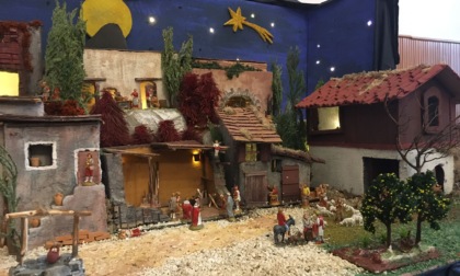 Il presepe artistico dell'Istituto Suore Sacramentine premiato dalla Fom