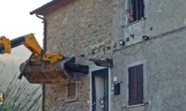 Ha vissuto vent'anni a Seveso il 58enne ucciso a fucilate ad Arezzo: aveva assaltato la casa del vicino con la ruspa