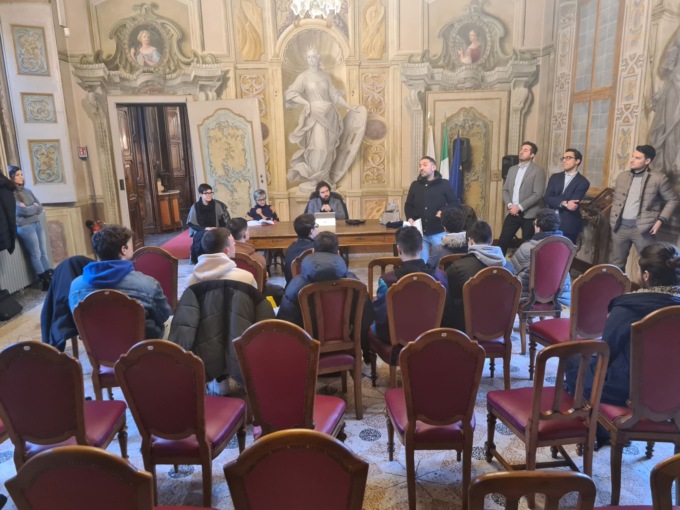 L’educazione alla cittadinanza passa per il Comune: formazione di 300 ore per gli studenti 
