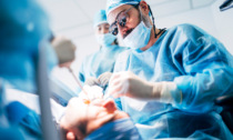 Implantologia: riabilitare un’arcata dentale inclusa di 4 impianti in 24 ore a 5.900 euro è possibile
