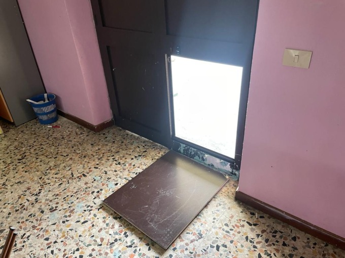 Baby vandali devastano l’oratorio