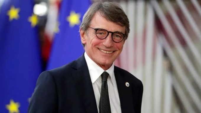Una panchina europea per Sassoli «Per mantenere vivi i valori comuni»