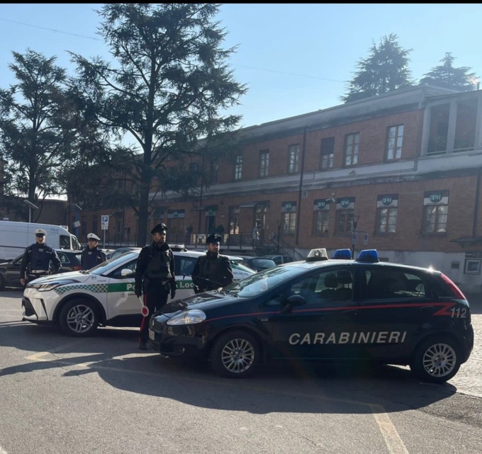 Truffa dello specchietto a Varedo, denunciato un 36enne