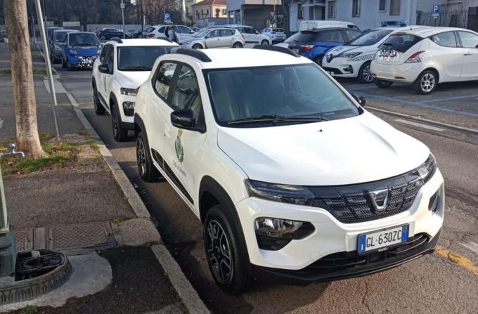Quattro nuove auto elettriche per il Comune di Seveso