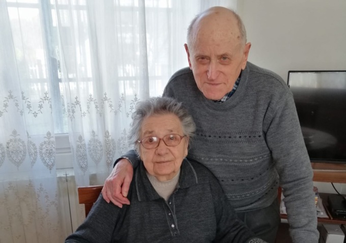 Nozze di ferro per Rino e Antonietta: festa a Lentate