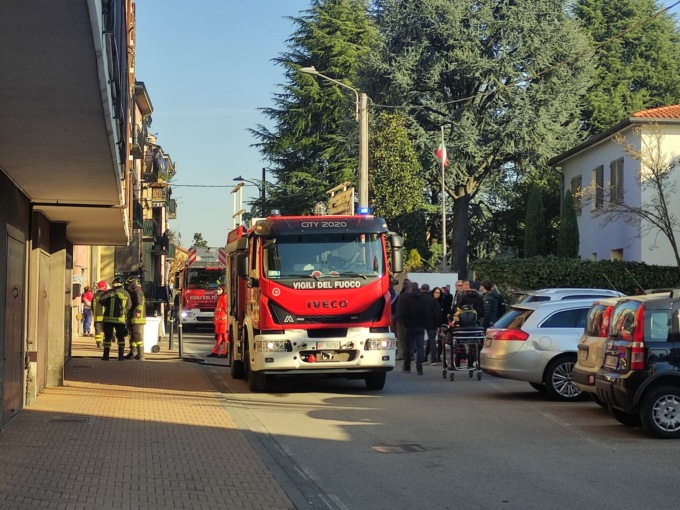 Rischio esplosione, paura in centro a Mezzago