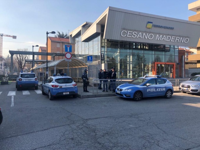 Nel parcheggio il bossolo di una pistola
