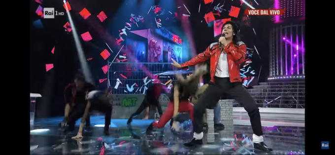 Il desiano Roy Paladini imita Michael Jackson e arriva in finale a “Tali e quali”