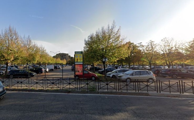 Parcheggio inesistente all’ospedale, protestano i dipendenti