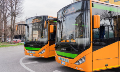 Due nuovi autobus, meno inquinanti, per il trasporto pubblico locale a Seregno