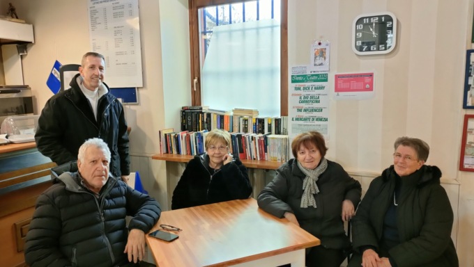 Prove di biblioteca al “Circolino” di Camparada