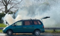 Auto prende fuoco in Valassina