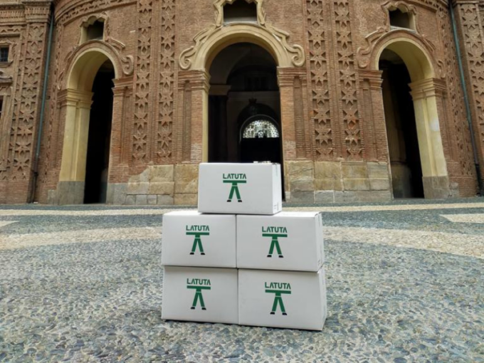 Dall’abbigliamento per edilizia a quello sanitario, su Latuta.com migliaia di proposte per rispondere ad ogni esigenza professionale