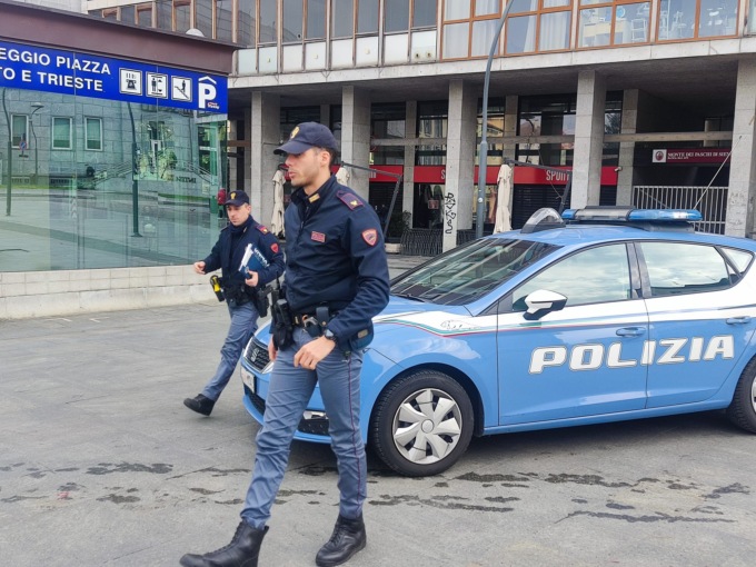 Pestaggi e caos in centro Monza: giovani (alcuni già indagati) allontanati