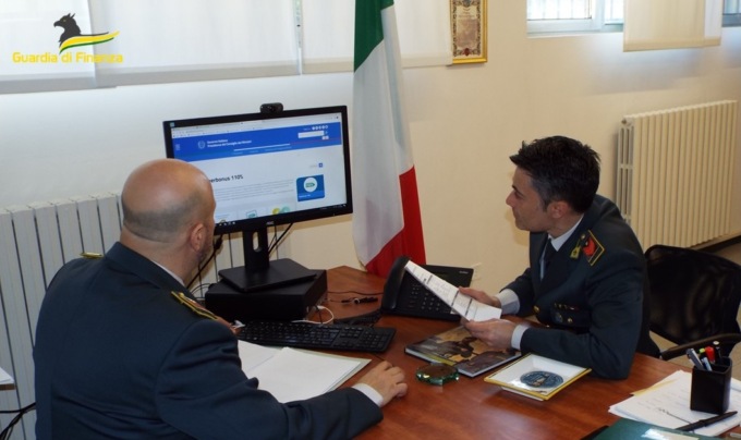 Guadagni illeciti con il superbonus, sequestro di crediti fiscali per oltre 4,3 milioni di euro a un’impresa brianzola