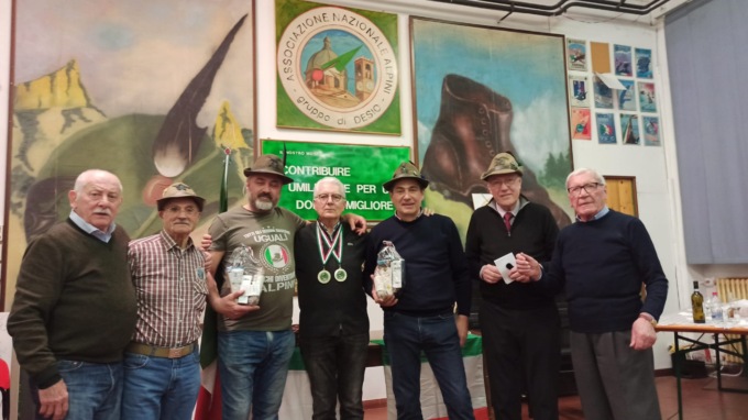 Un successo il torneo di scopa d’assi del Gruppo Alpini di Desio