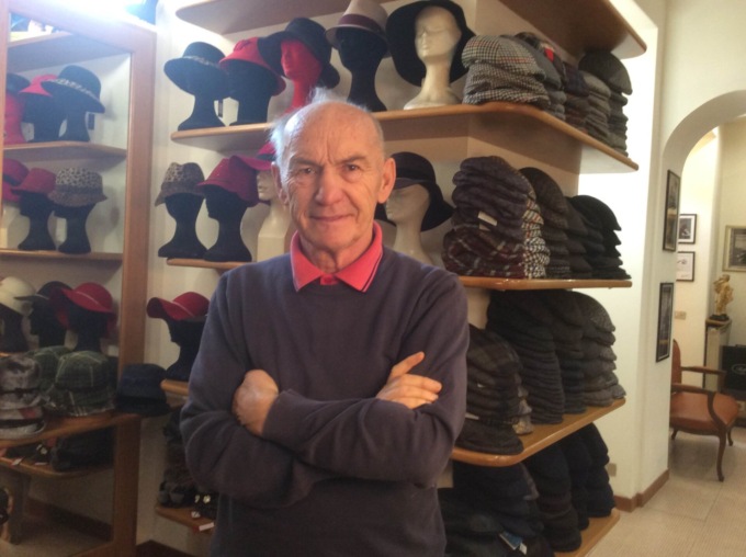 Meda in lutto per “il signore dei cappelli”