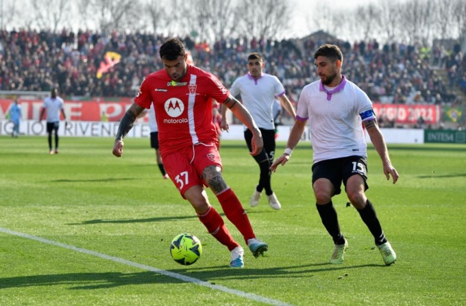 Monza-Cremonese in diretta live. A Ciofani risponde Carlos Augusto: a piccoli passi verso la salvezza
