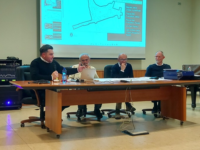Lavori in centro per il “nuovo borgo”