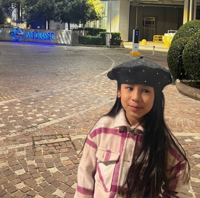 Esther scelta per il programma di Chiambretti