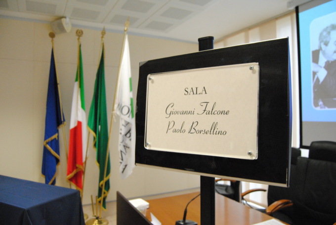 La Sala Conferenze della Provincia intitolata ai magistrati Falcone e Borsellino