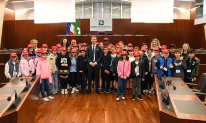 I piccoli studenti di Lesmo in visita al Consiglio regionale