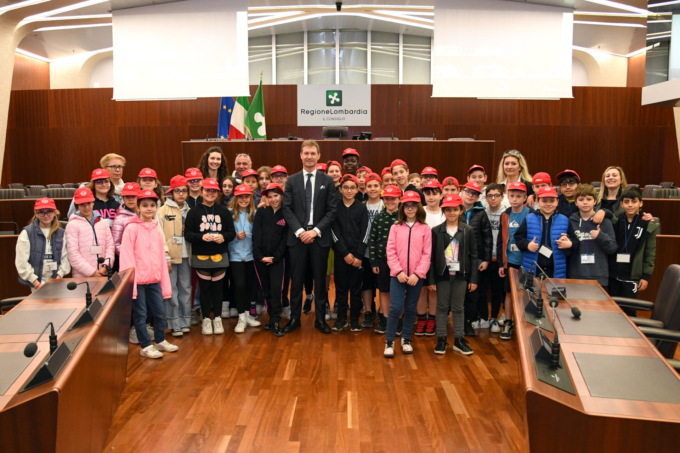 I piccoli studenti di Lesmo in visita al Consiglio regionale