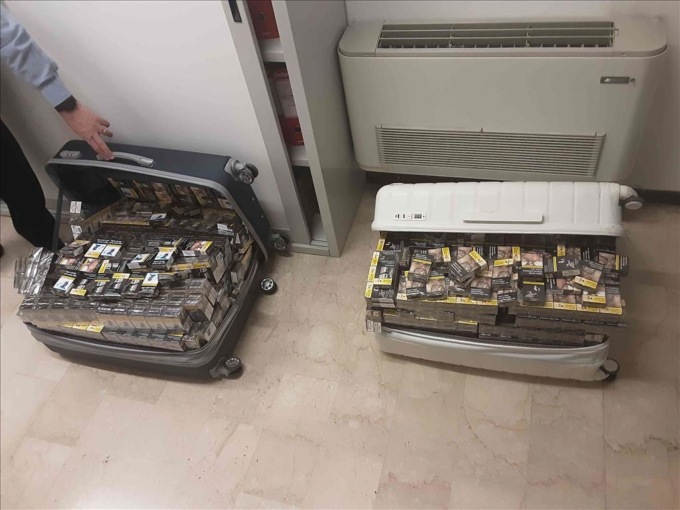 Maxi sequestro: Polizia locale scova 40 chili di sigarette
