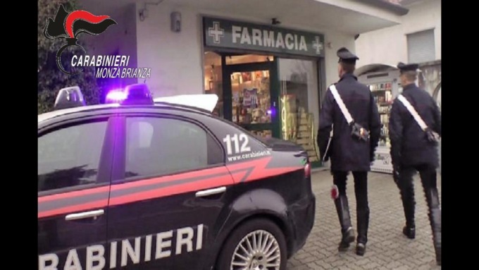 Rapina la farmacia di Varedo, arrestato 42enne