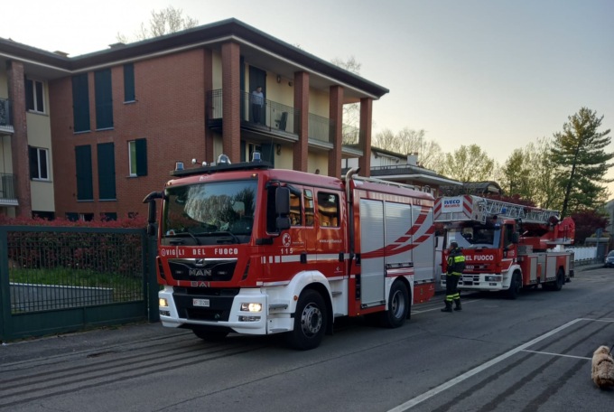 Esplode la bombola di un barbecue: Vigili del fuoco a Biassono