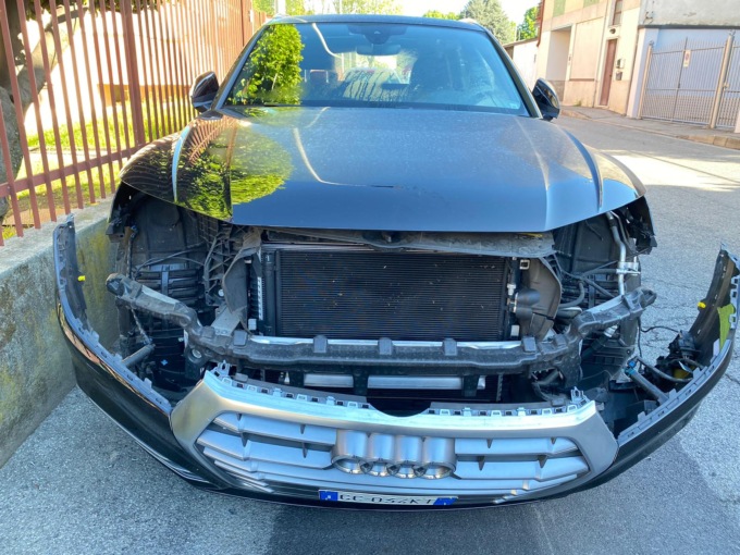 Tre auto cannibalizzate in una notte