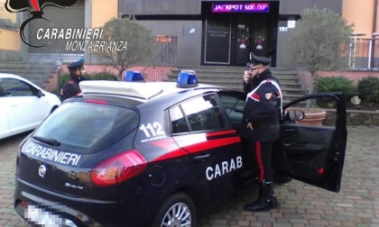 Rapina la sala giochi e fugge con 12mila euro, ma i Carabinieri lo arrestano