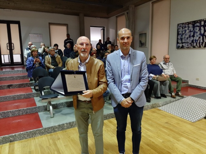 Encomio solenne a nonno Gianni, volontario da 60 anni