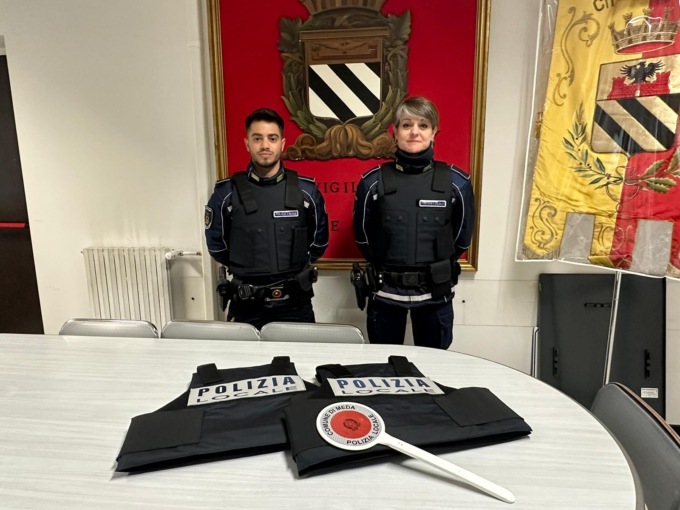 Nuovi giubbotti antiproiettile per la Polizia Locale di Meda